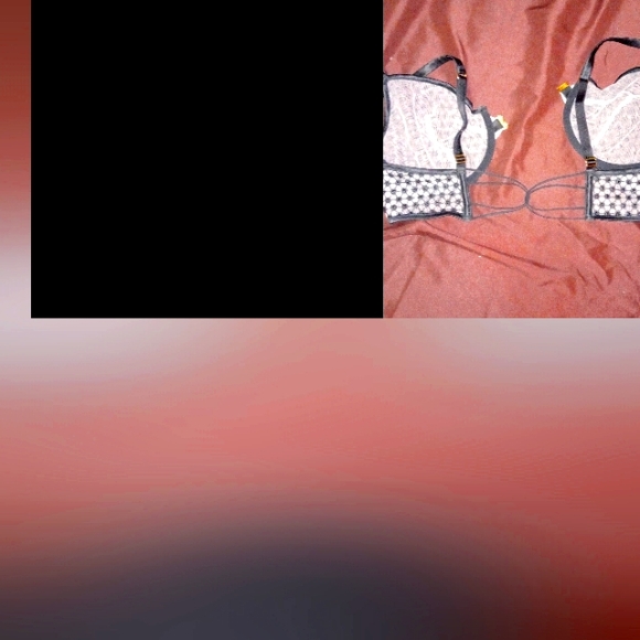 Victoria Secret bra - Picture 3 of 3